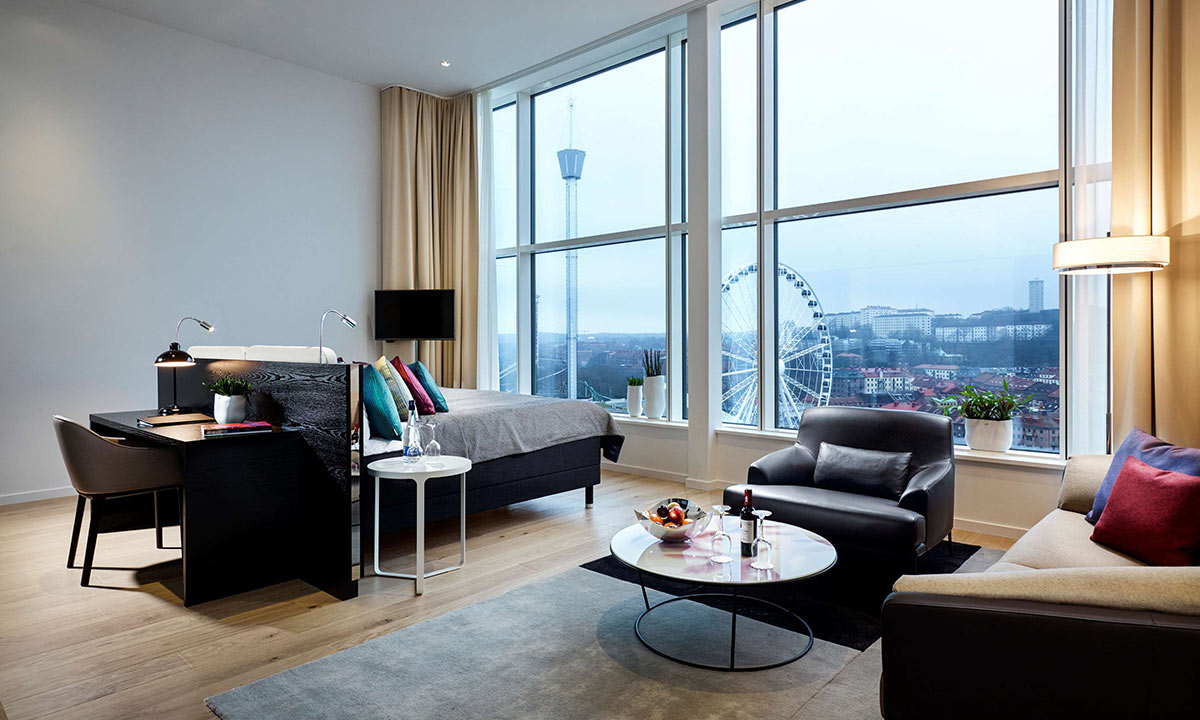 WH-Luxury-Upper-House-Deluxe-Suite-at-Upper-House-Gothenburg.jpg